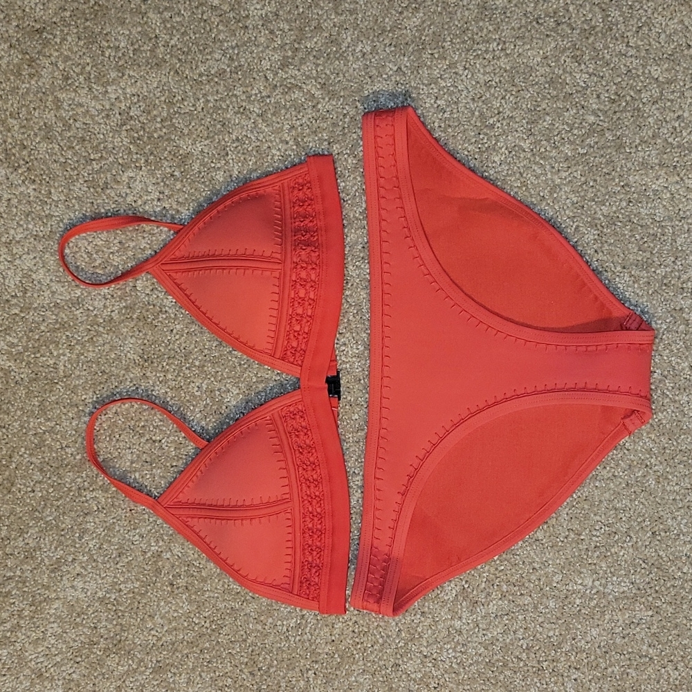 Triangl Bikini